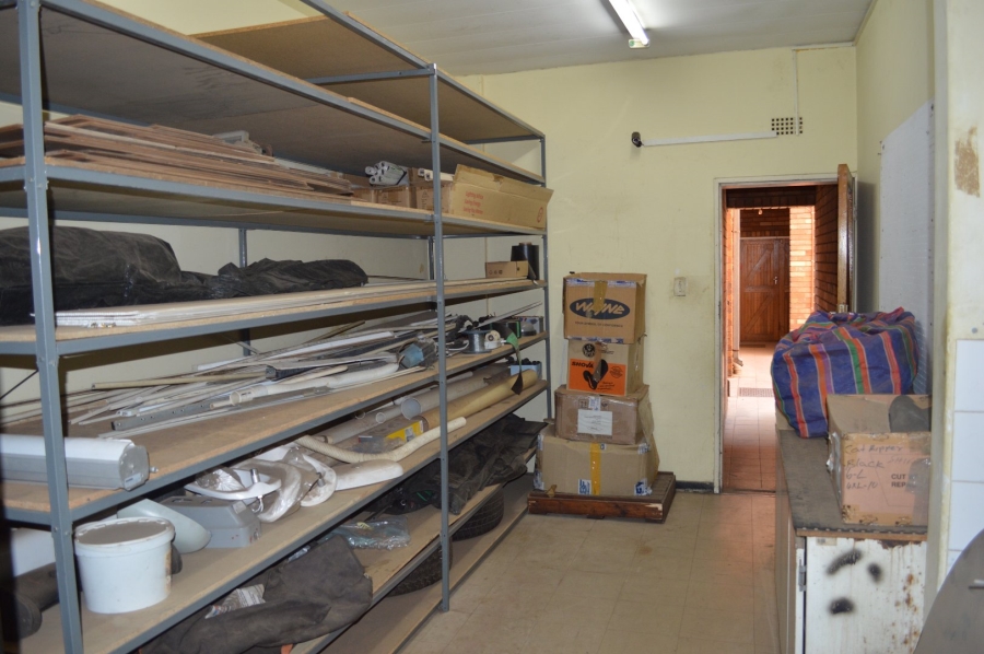 Commercial Property for Sale in Neserhof North West